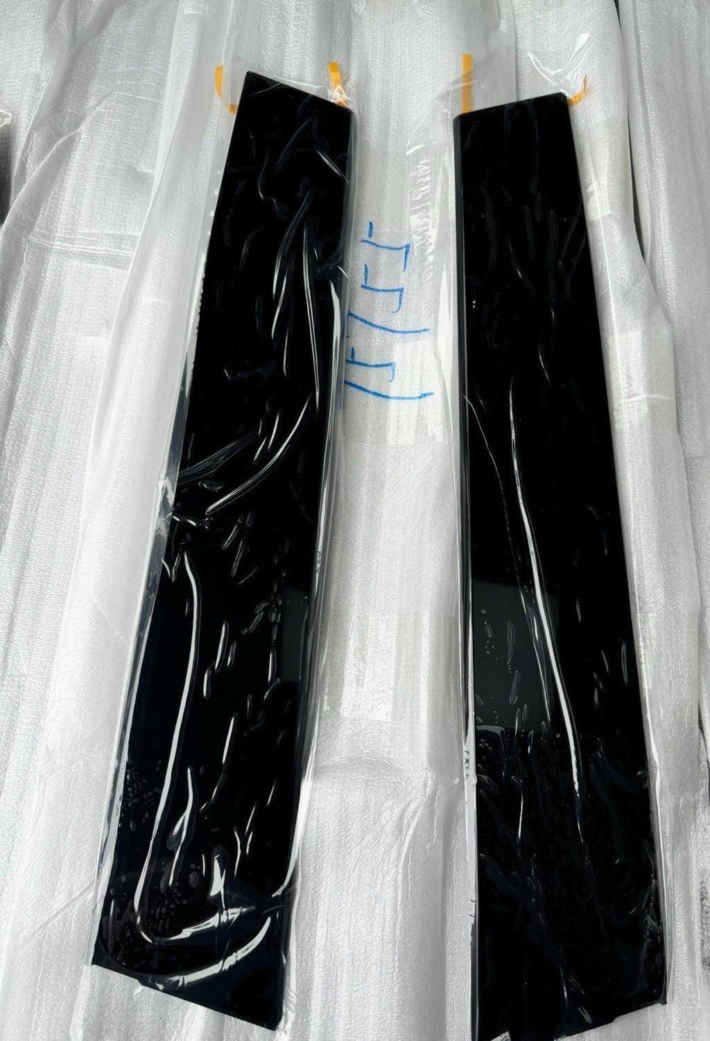 2025 for Toyota for Camry Door Pillar Trim Set Gloss Black 4-Door XV80