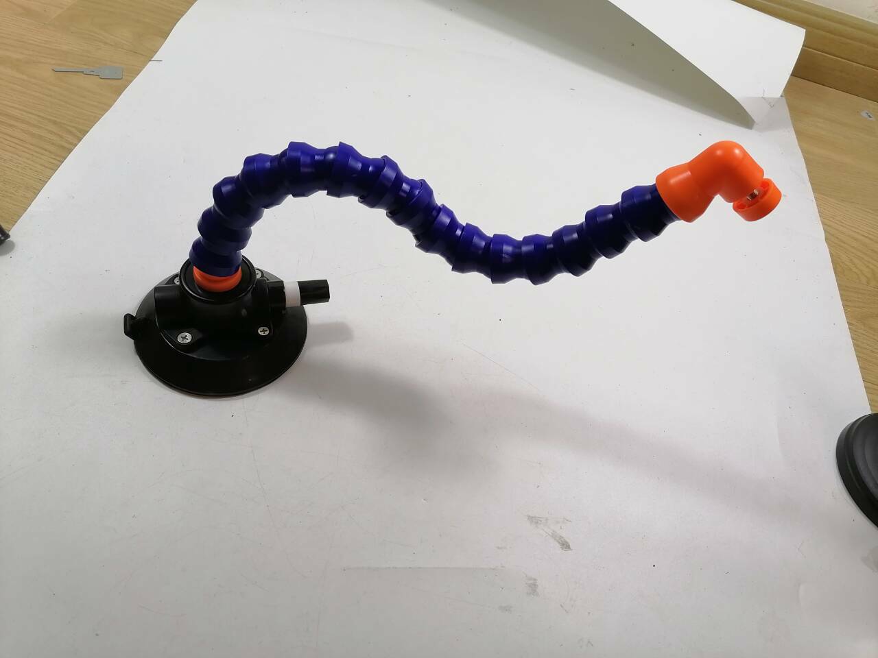 4.5 Inch Flexible Vacuum Suction Cup Holder,Gooseneck Pipe For Car Repair v