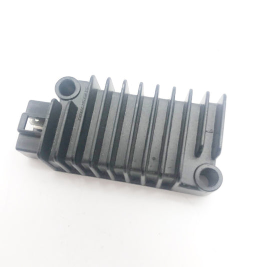 Regulator Rectifier for Yamaha TTR250 TTR 250 FZR400 XJ400 XJ600 TDM850 MT125