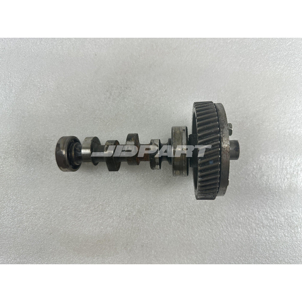 54T diesel pump camshaft 16040-16170, suitable for V1305 engine spare parts.