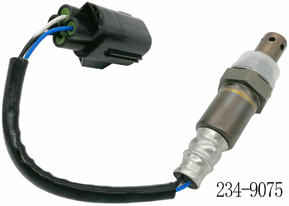 4-piece set of upstream and downstream oxygen Lambda sensors for Land Rover LR3 2005-2006 4.0L and 4.4L engines. Q
