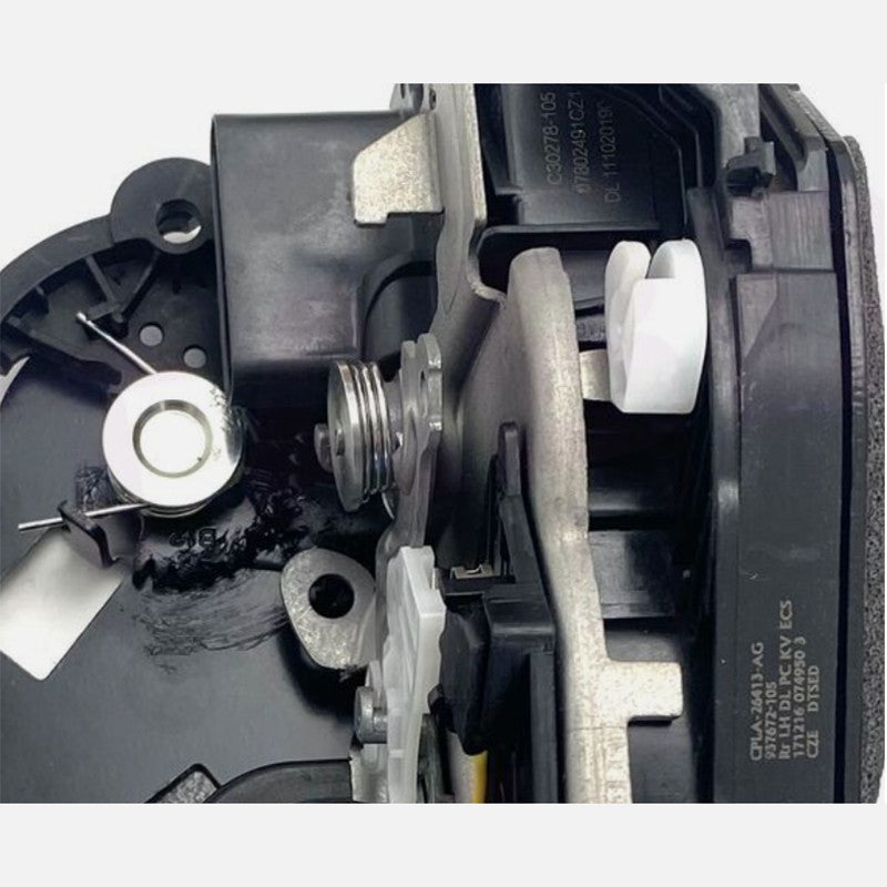 Left Front Driver Door Latch Door For 2013-2022 for Range Rover (VIN) LR078728 n