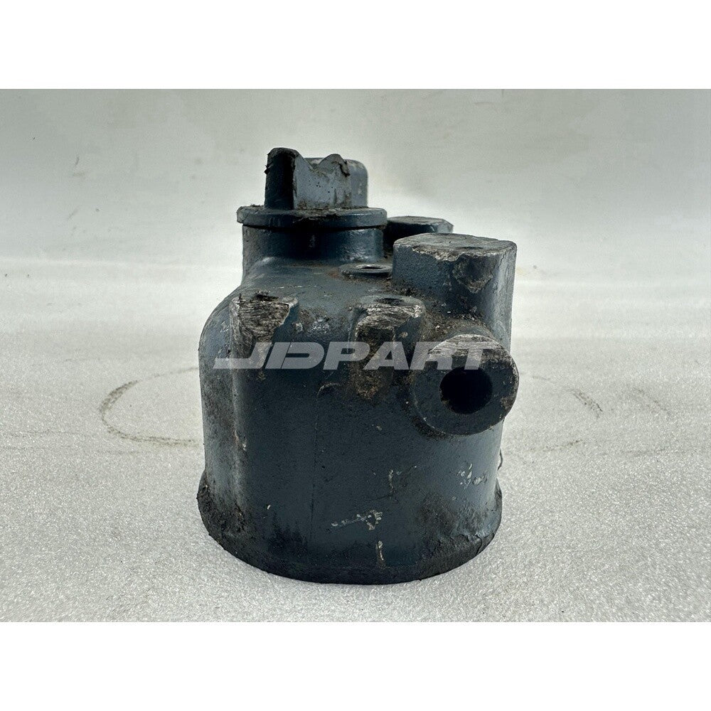 Z482 valve chamber cover is a spare part for engines.