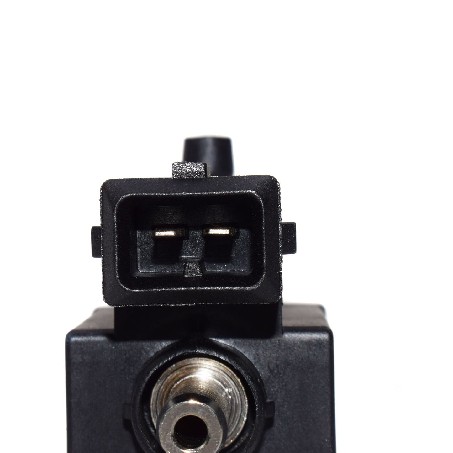 Turbo control solenoid valve suitable for Volvo XC90, XC70, V70, S60, C70 30670448- n