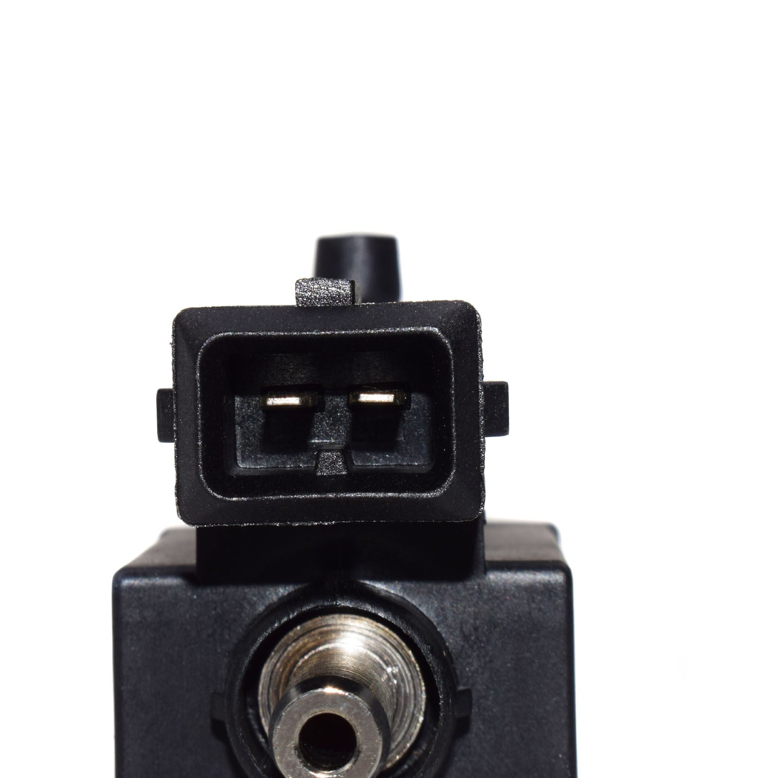 Turbo control solenoid valve suitable for Volvo XC90, XC70, V70, S60, C70 30670448- n