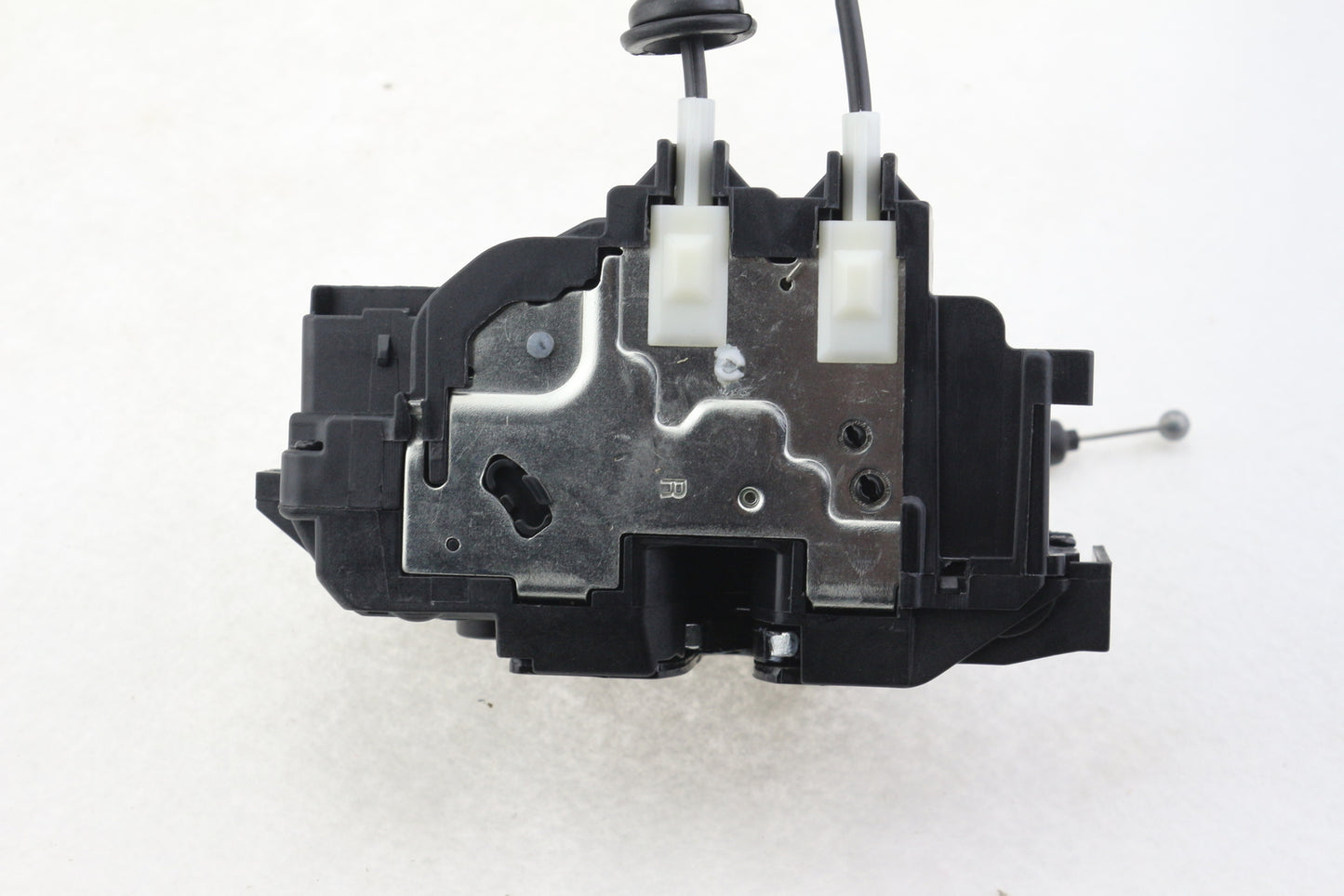 Passenger Side Front Right Door Lock Actuator for Hyundai Veracruz 2007-2012