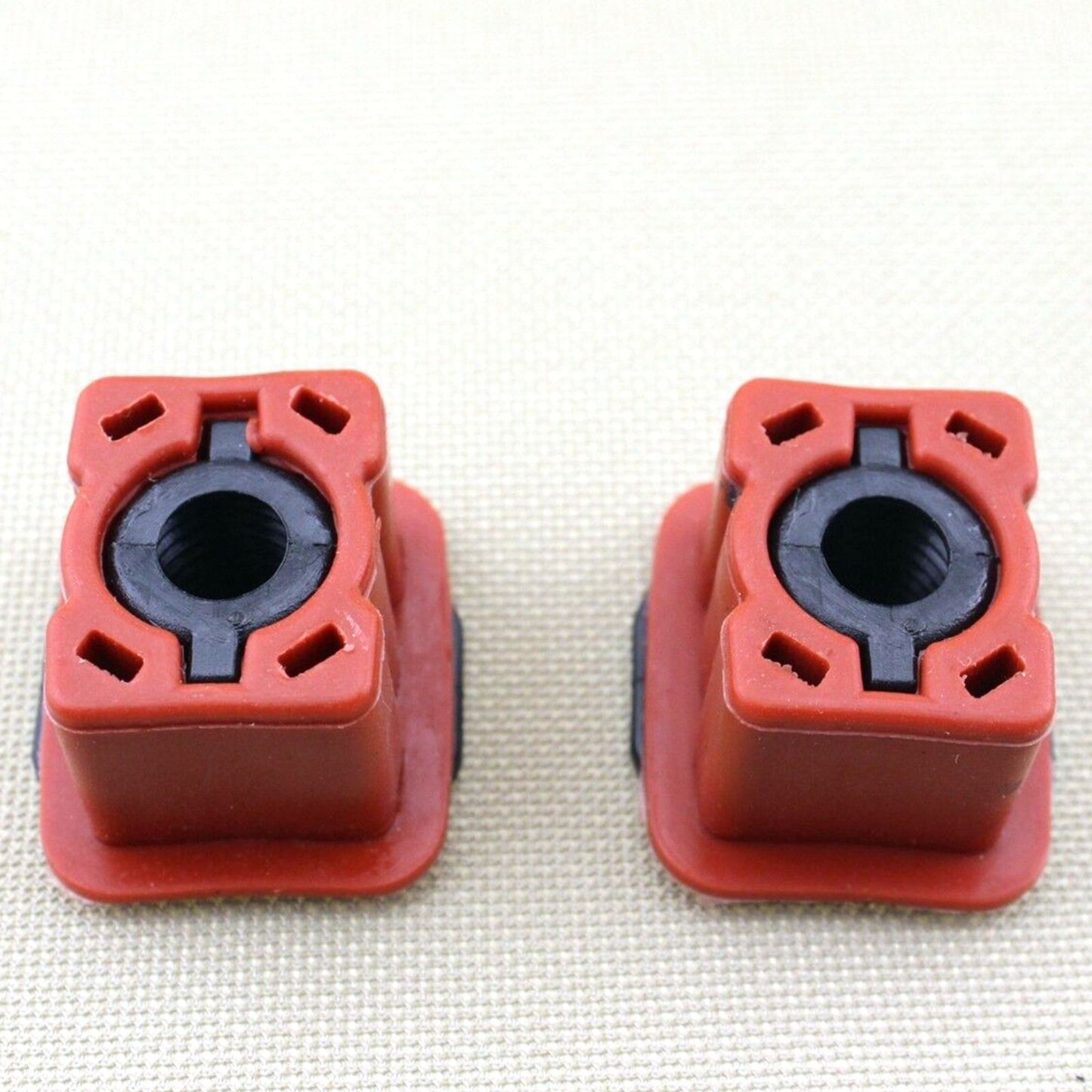 2 Set Upper Radiator Mount for Mercedes-Benz E320 E500 E55 C350 CLS500 CLS55