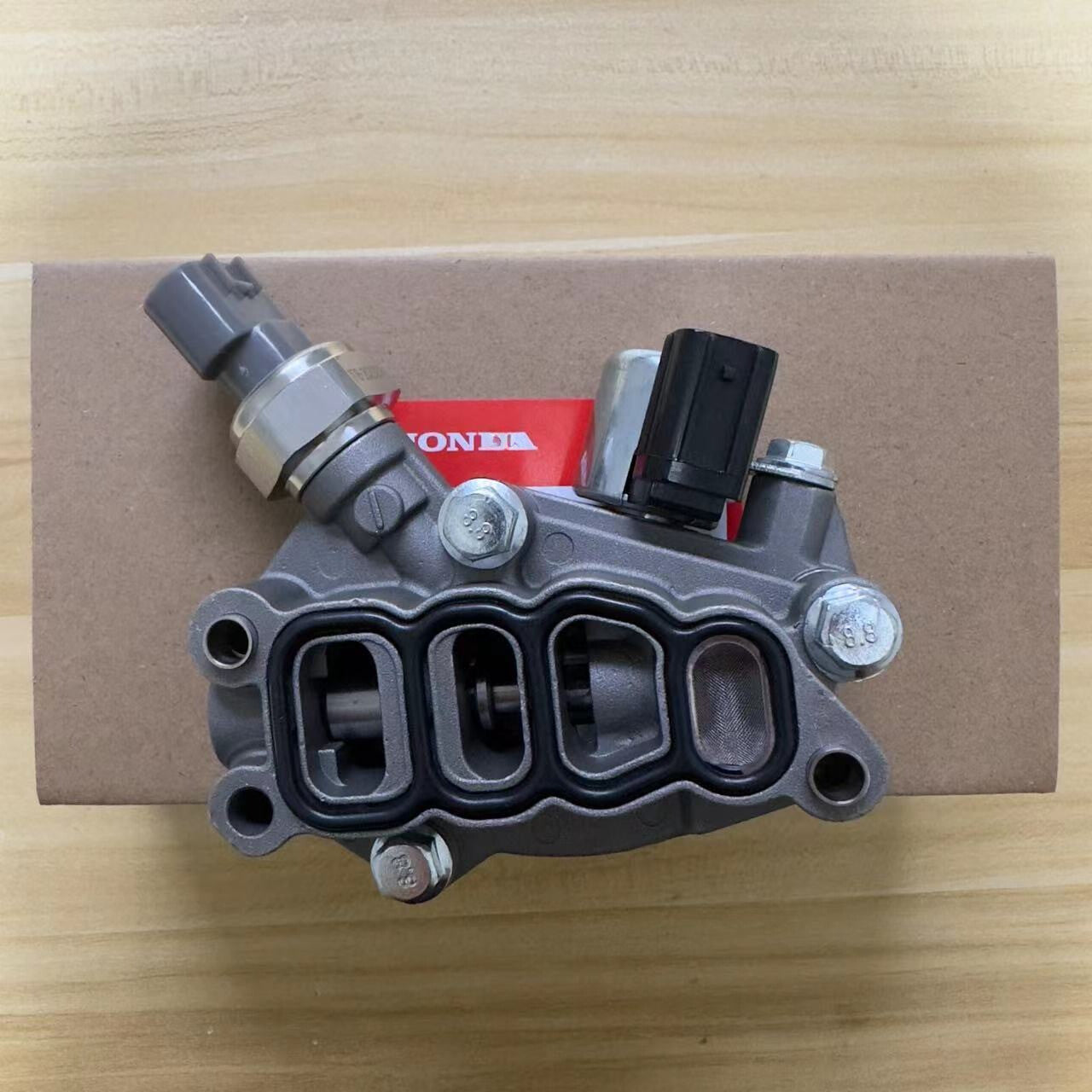 Air conditioning pressure sensor switch 9647971280 is suitable for Peugeot, for Citron, and for Fiat vehicles. G