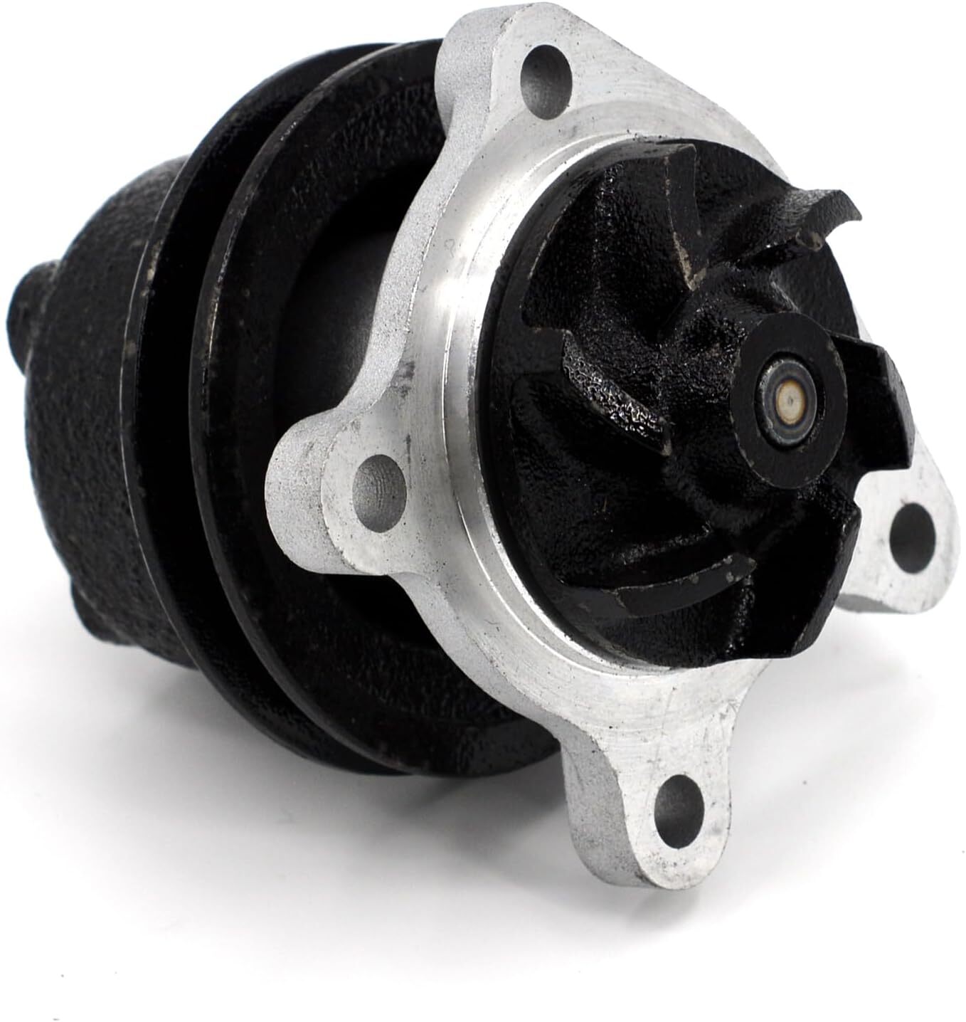 1 x water pump 15606-73030 15611-73032 Fit For Kubota M4050 engine