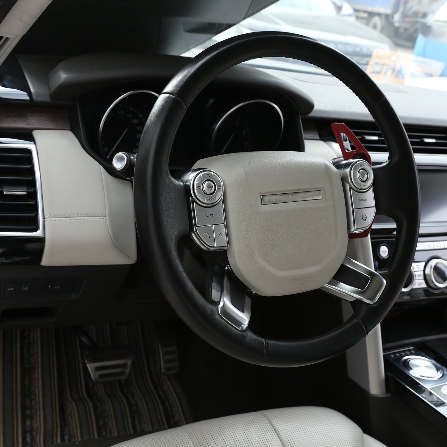 Car steering wheel button cover trim for 2014-2017 for Land Rover for Range Rover Sport. n
