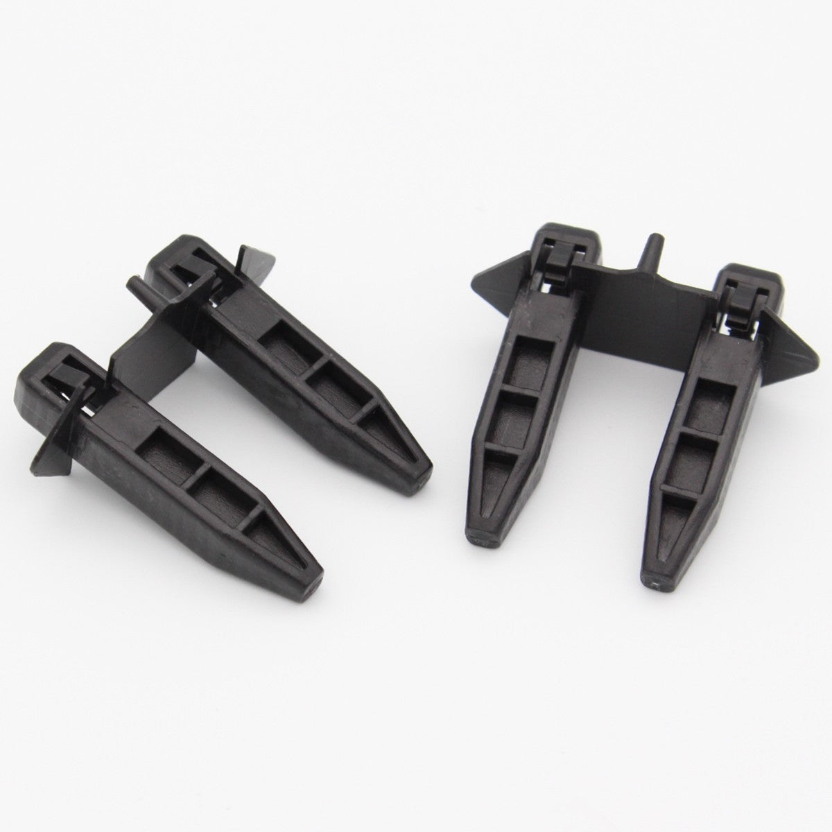 2 Pcs Front Bumper-upper Panel Retainer For 2001-2005 for Toyota Rav4 53145-42010