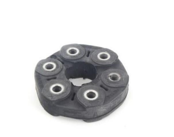 The new drive/propeller shaft flexible disc is suitable for X5 E53 E70 X6 E71 E72 26117503159- n
