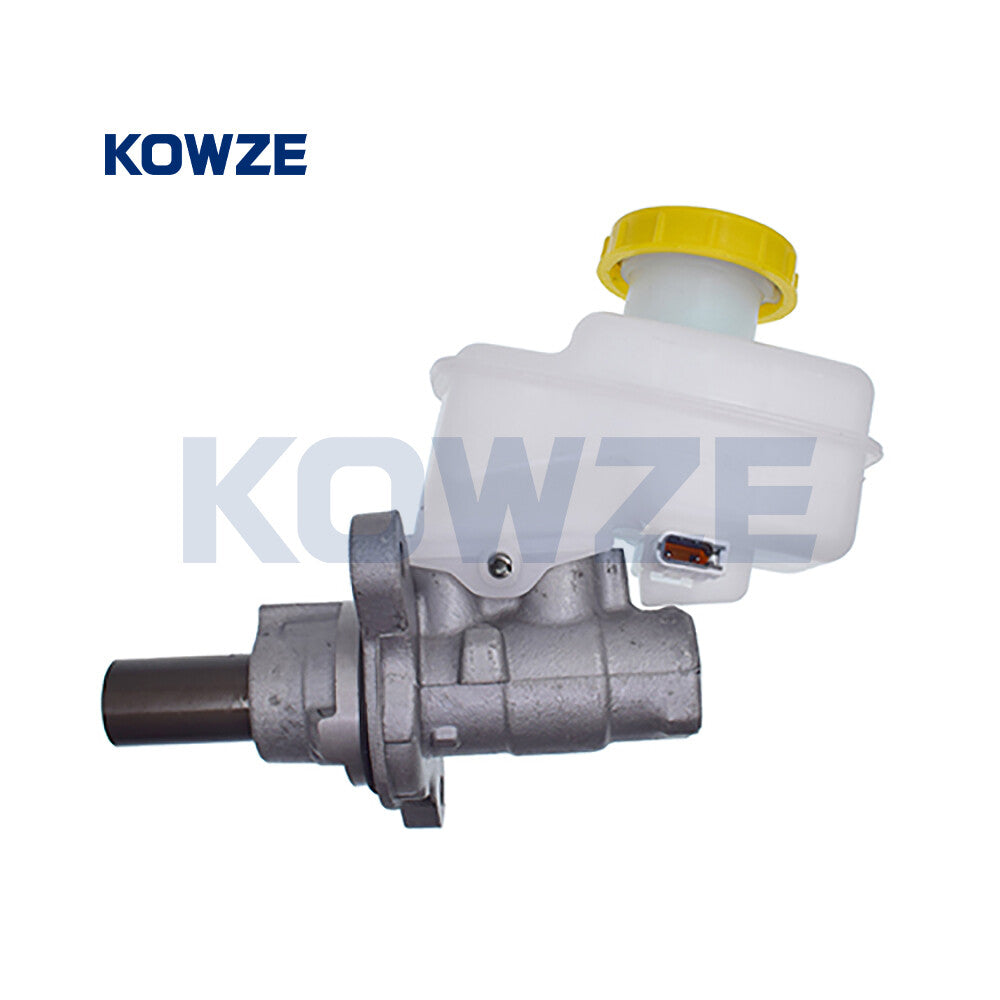 Brake Master Cylinder fit for Mitsubishi L200 for Challenger Pajero Montero Sport Diesel Q