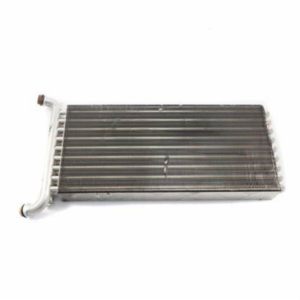 The heater core is suitable for Mercedes VITO W639 3.0D 2006 A0038357501 0038357501