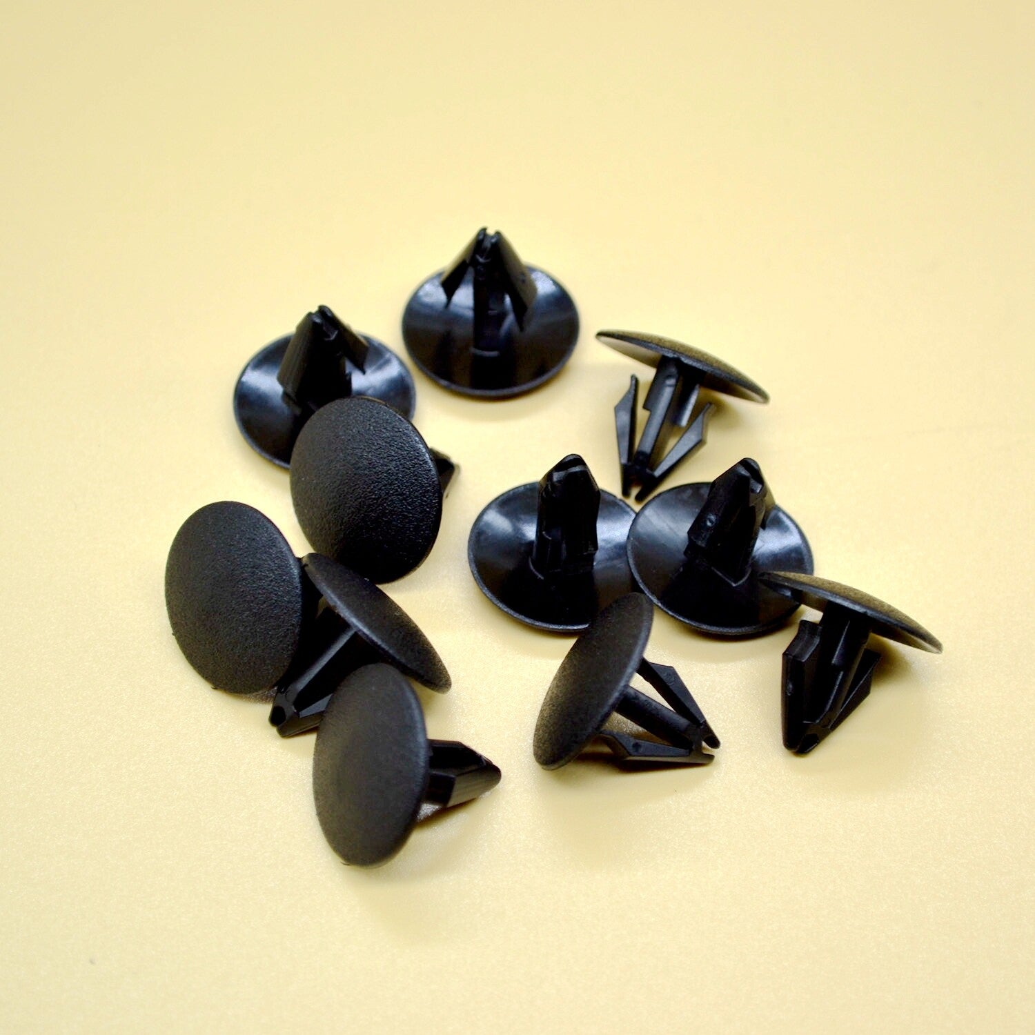 10pcs Fender Liner Tailgate Molding Trim Retainer Clip for Chevrolet Colorado Q