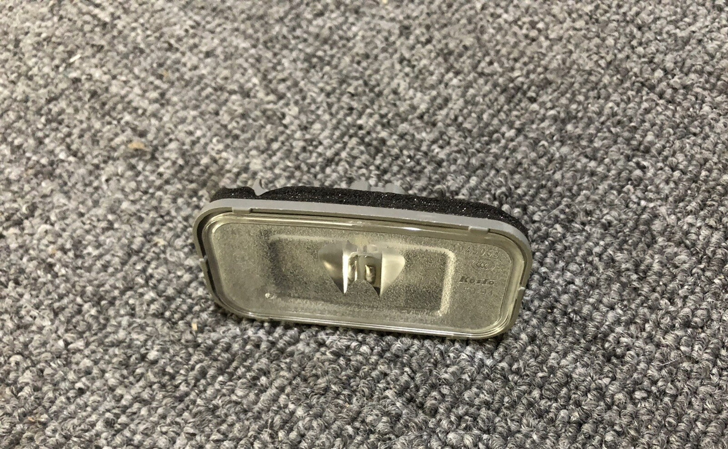 License Plate Light for Toyota for Camry , : 81204-06030 Q
