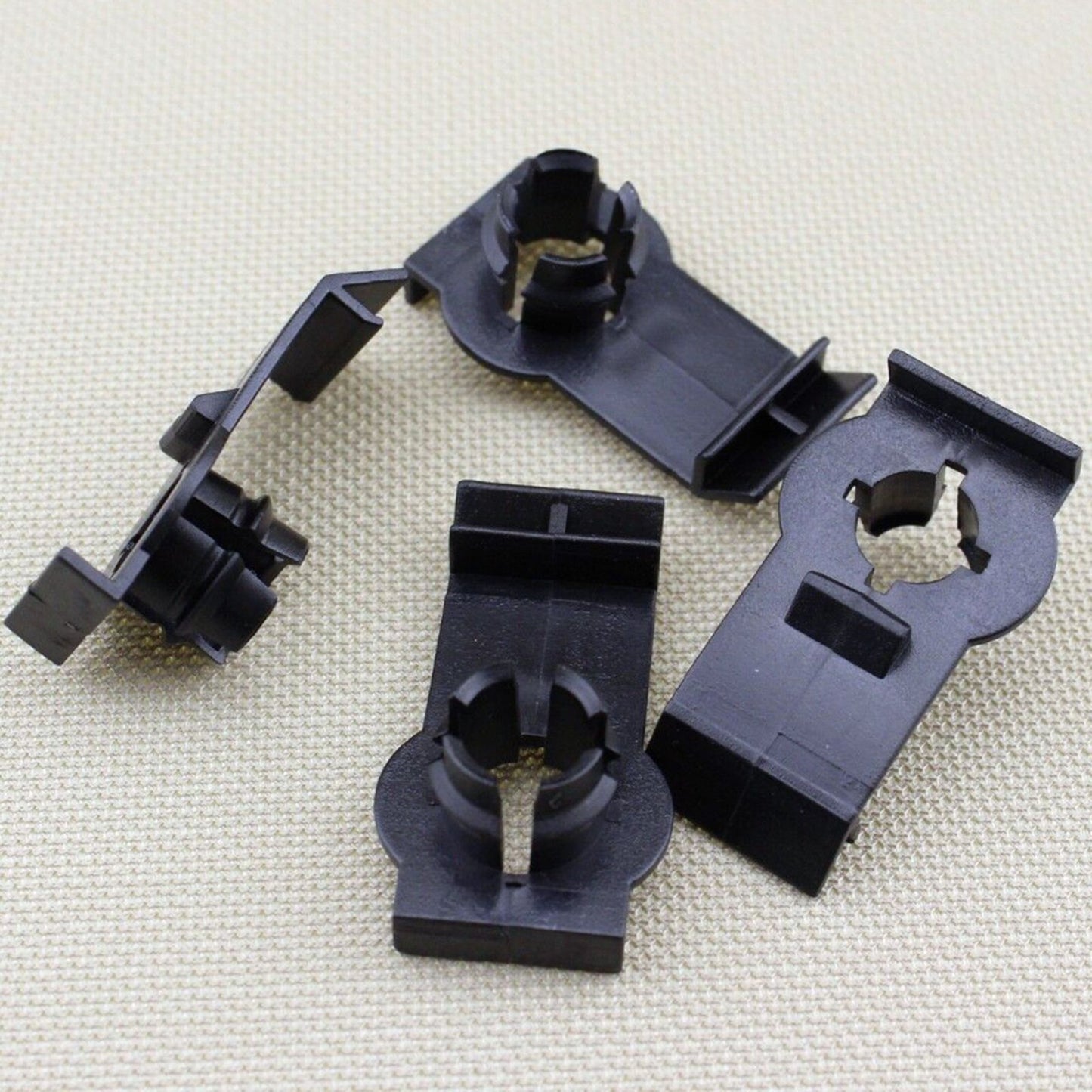 4Pcs 51338254781 Window Regulator Clip Front Left or Right Fit for BMW E53 X5