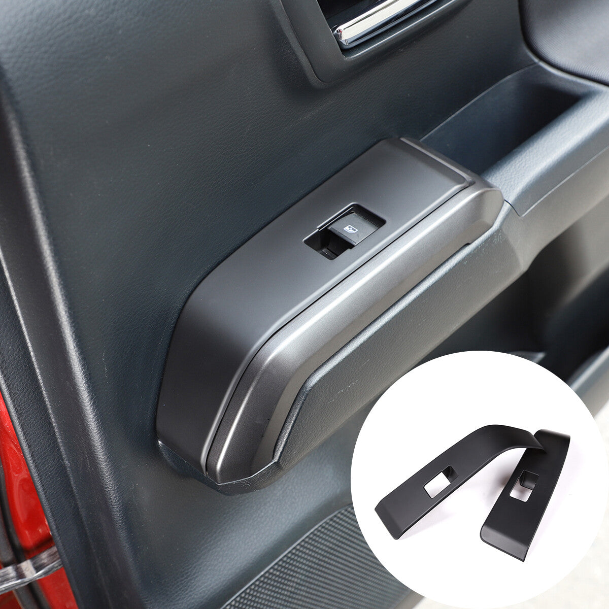The right rear window Molle folding panel is suitable for the for Land Rover Discovery 4 (2004-16).