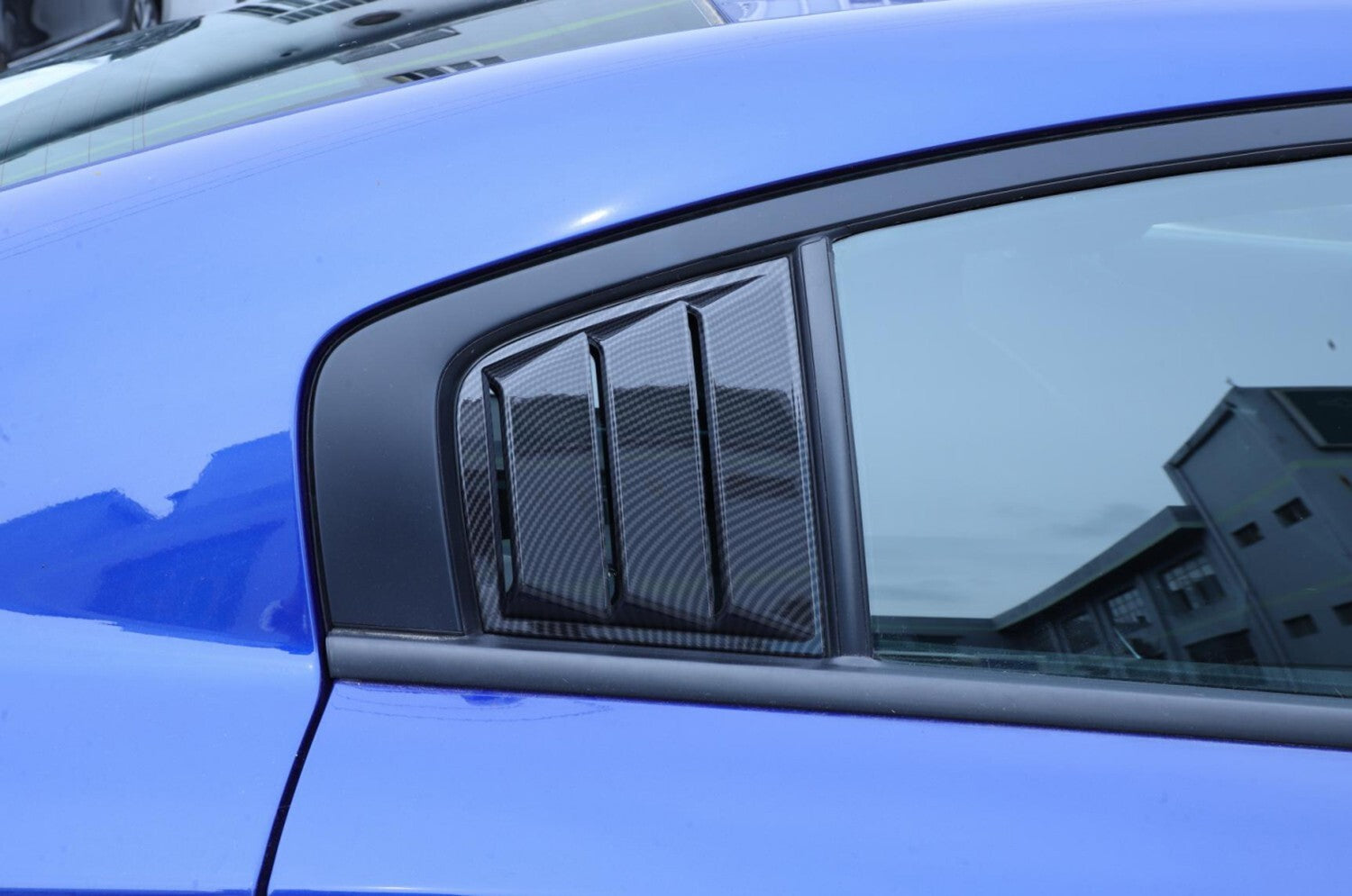 Carbon Rear Side Window Blinds Louver Cover Accessories for Dodge Charger 15-24
