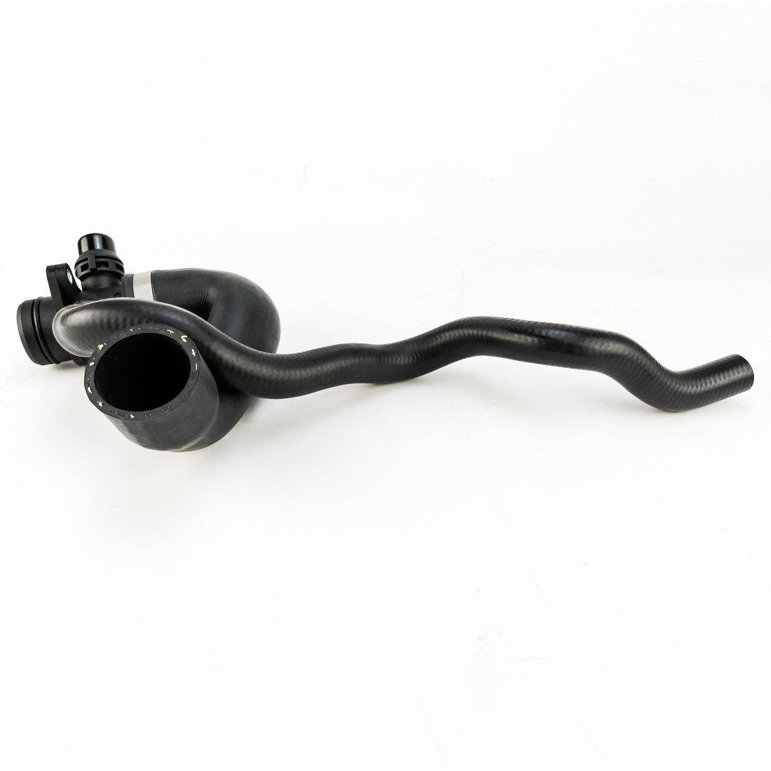 Coolant inlet hose suitable for E84, E89, F10, F20, F21, 328i, 428i, 11537639997- n