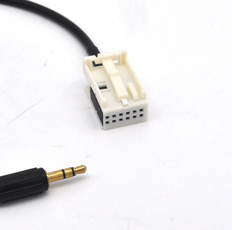 For ML W164, R W251, GL X164, G W463 AUX input cable 2005-2008 v