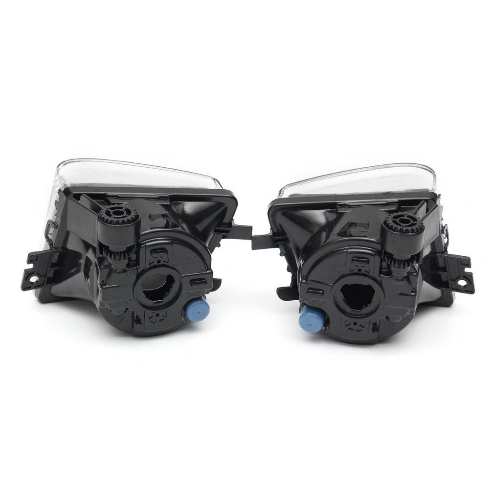 One pair of fog lights (63177182195) suitable for BMW F01, F02, 740i, 740Li, 750i, and 750Li (2009-2013).