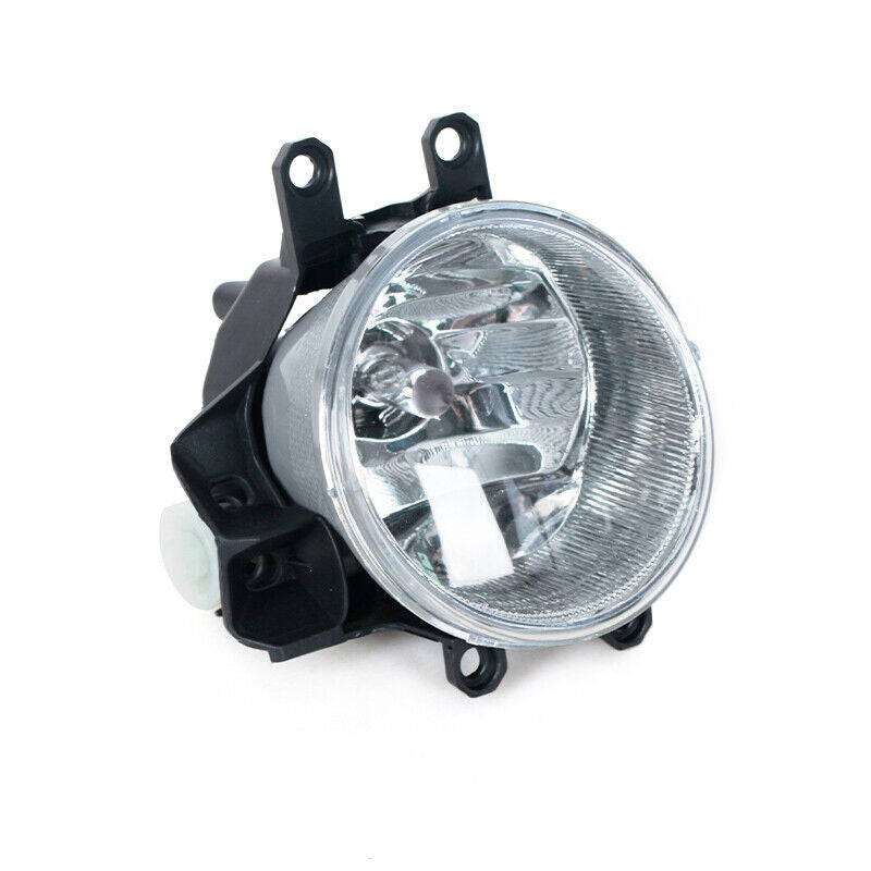 A pair of front bumper fog light spotlights for 2018-2019 for Toyota Hilux Revo Rocco.