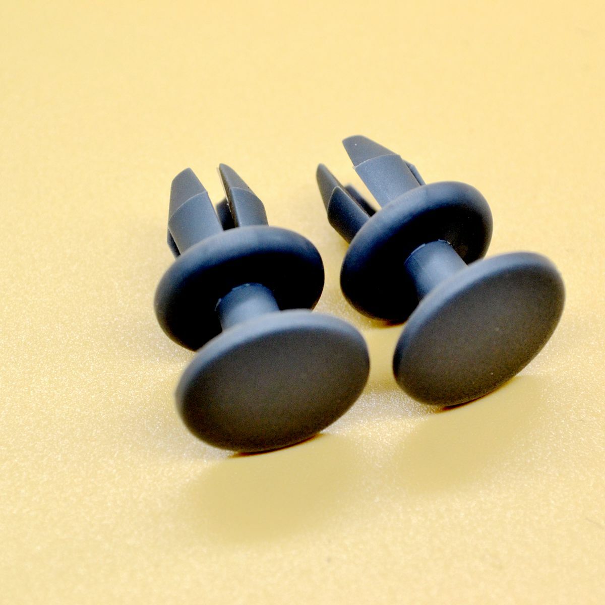 10 Pcs Gray Trunk Lid Trim Retainer Clip Rivet Bumper Cover Screw for BMW Nylon