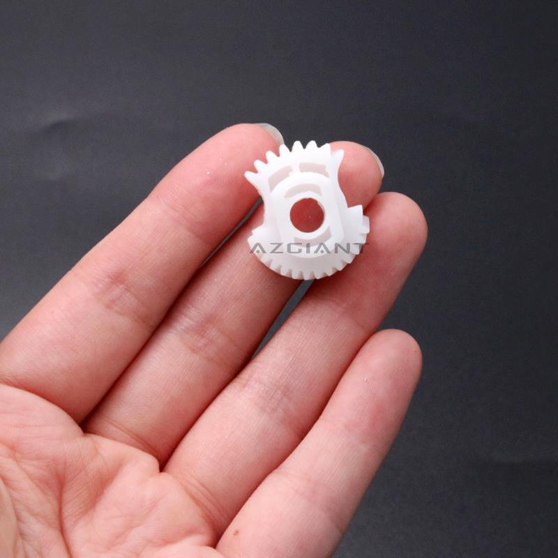 Door lock actuator gears are suitable for 2013-2016 for Hyundai for Genesis Coupe / for Genesis 2009-2014.