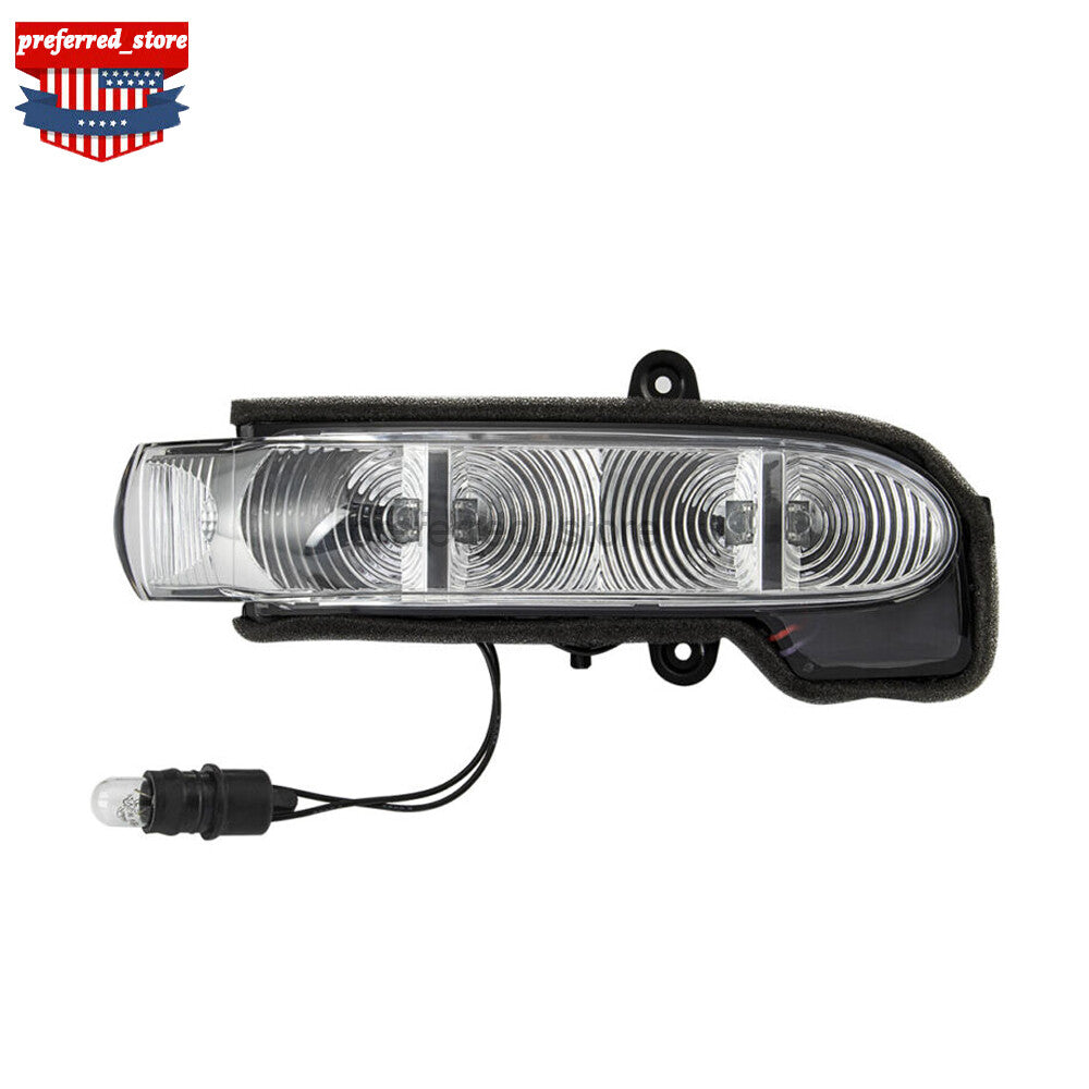 Right turn signal light applicable to E550 E350 2007 2008-09 2038201421- v