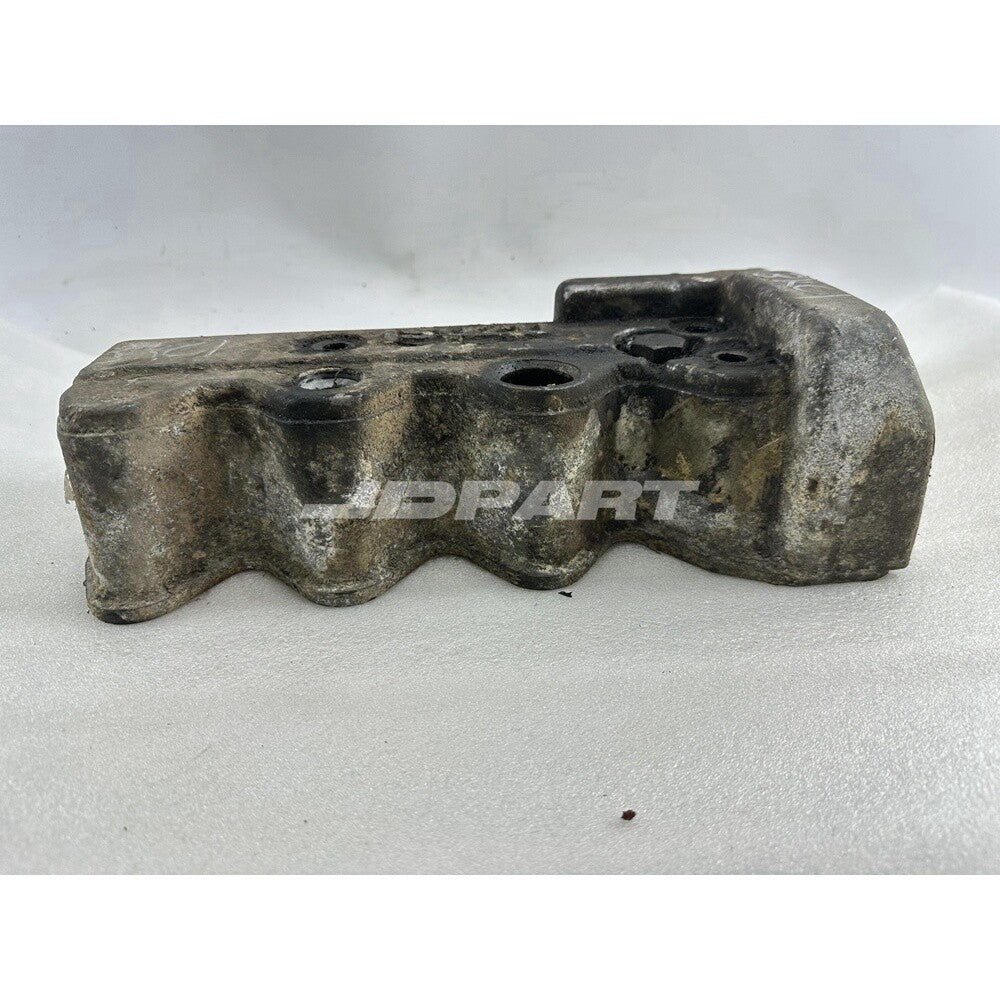 3KC1 Valve Chamber Cover for Isuzu Diesel Parts -