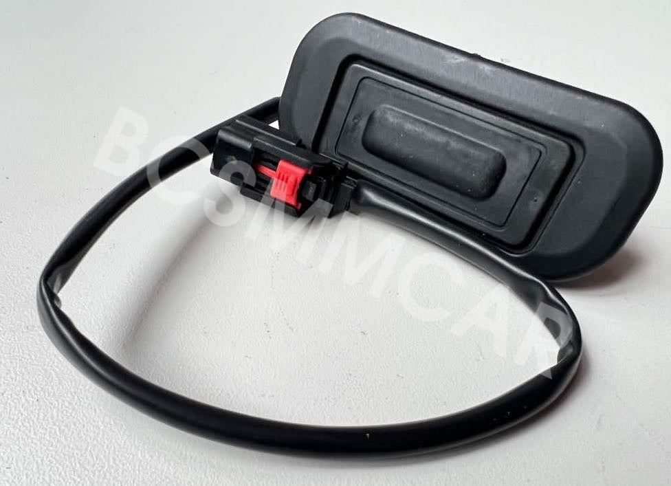 Car Tailgate Hatch Trunk Release Switch Fit for Chevrolet Trailblazer 2015-2020
