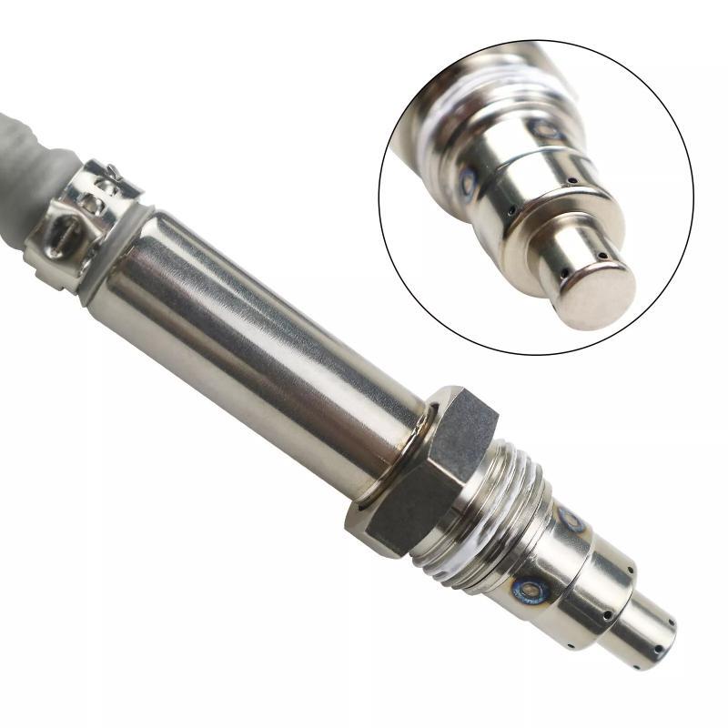 5WK9 7376 Nitrogen Oxide (NOx) Sensor, Sensor 1J508-19371, suitable for various Kubota products. Q