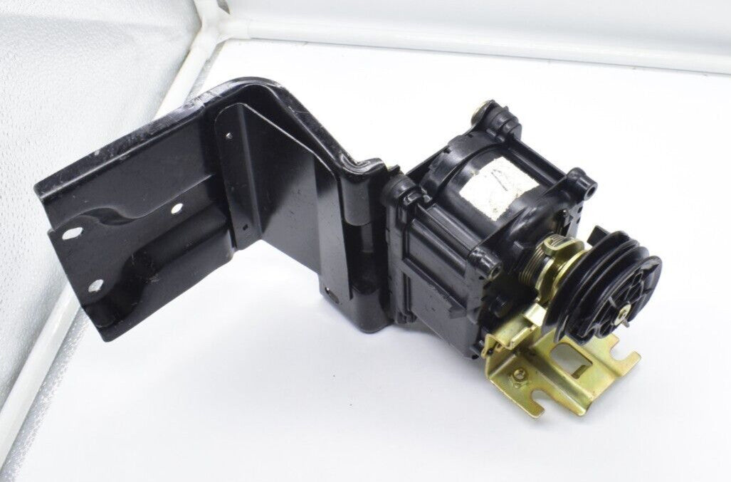 Electronic handbrake motor Q