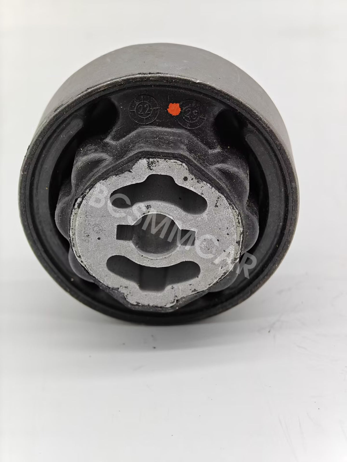 Car Lower Control Arm Bushing Replacement Parts Fit for Jeep Cherokee 2015-2020 Q