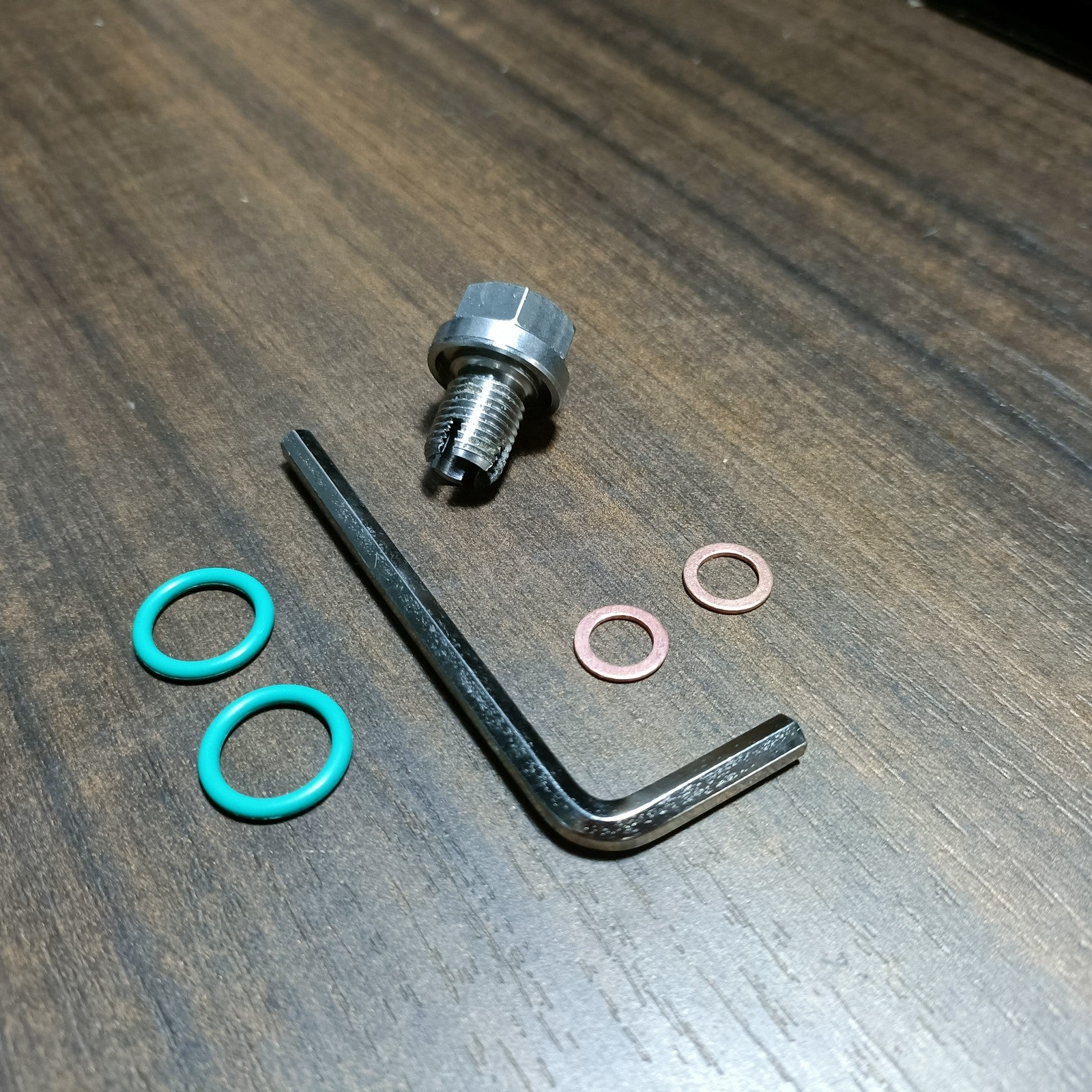 M12.1*1.25 Oil Drain Plug Self Tapping Oil Pan Thread Repair Kit with O-Ring Q