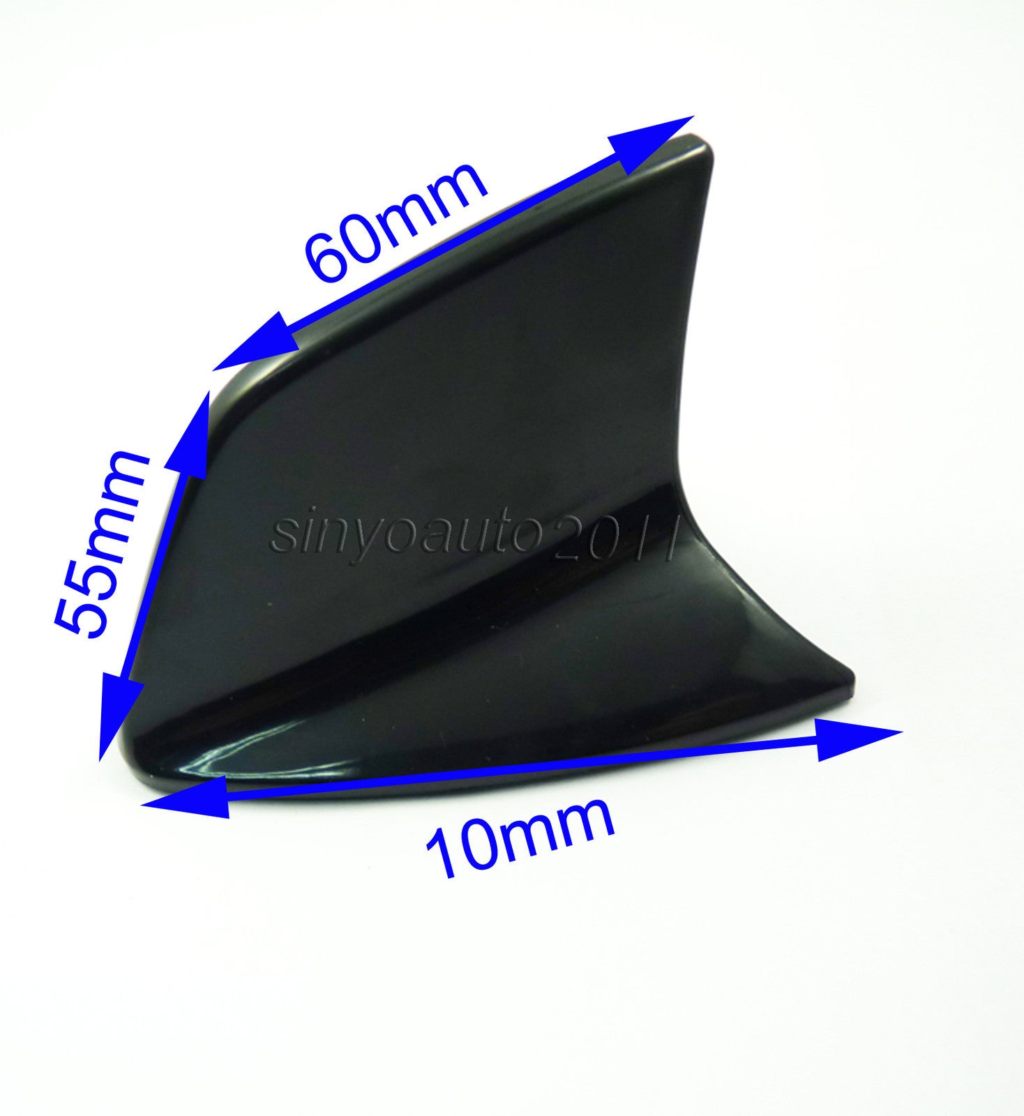 Brand new Shark Fin roof-mounted decorative antenna, universal for air use. Q