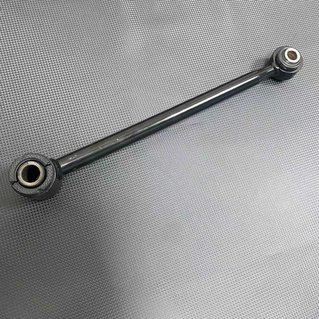 FOR 99-03 for LEXUS RX300 DRIVER SIDE REAR LOCATING ARM ASSEMBLY