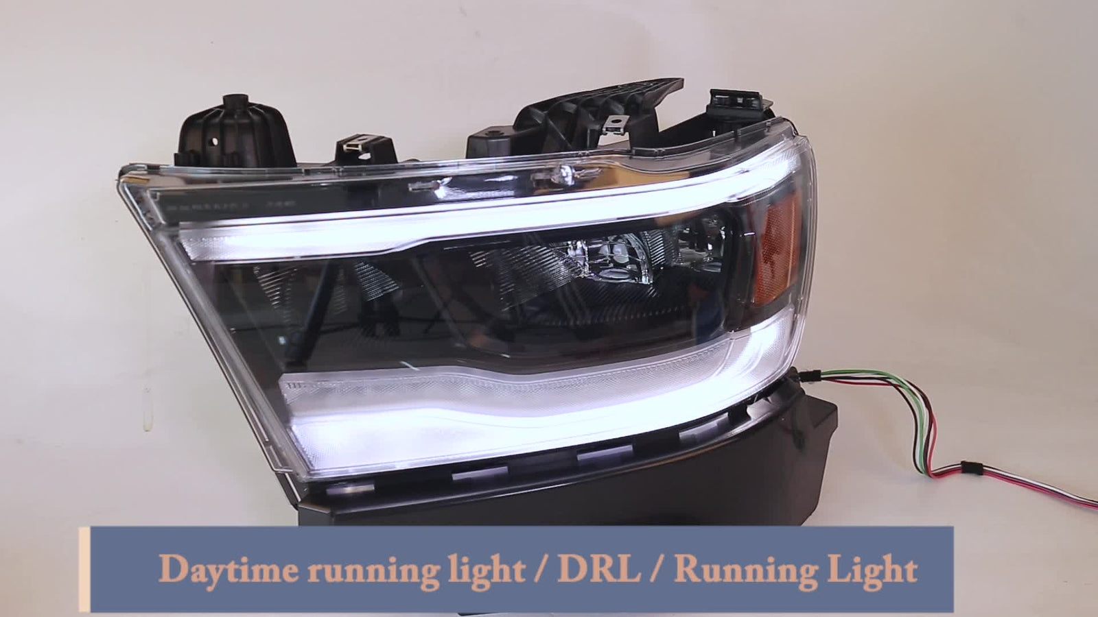 Suitable for 2019-2023 for Dodge for Ram 1500 Black Reflector Full LED Headlights for Passengers