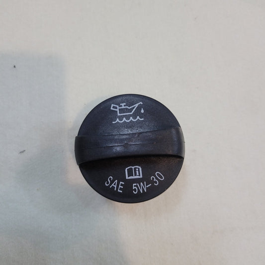 Engine Oil Filler Cap for GM 12573342 12589430 24100010 Q
