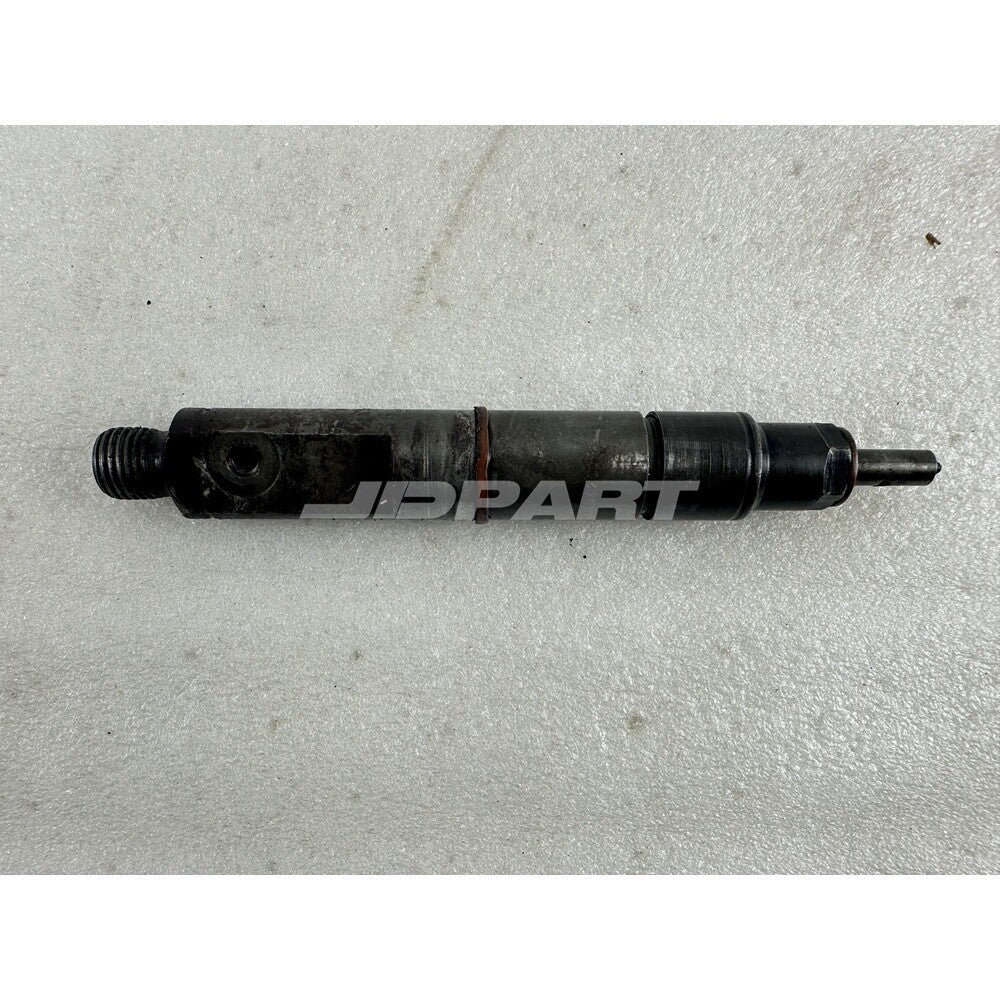 D926 and D924 injectors 907856 are suitable for Liebherr excavator engine parts.