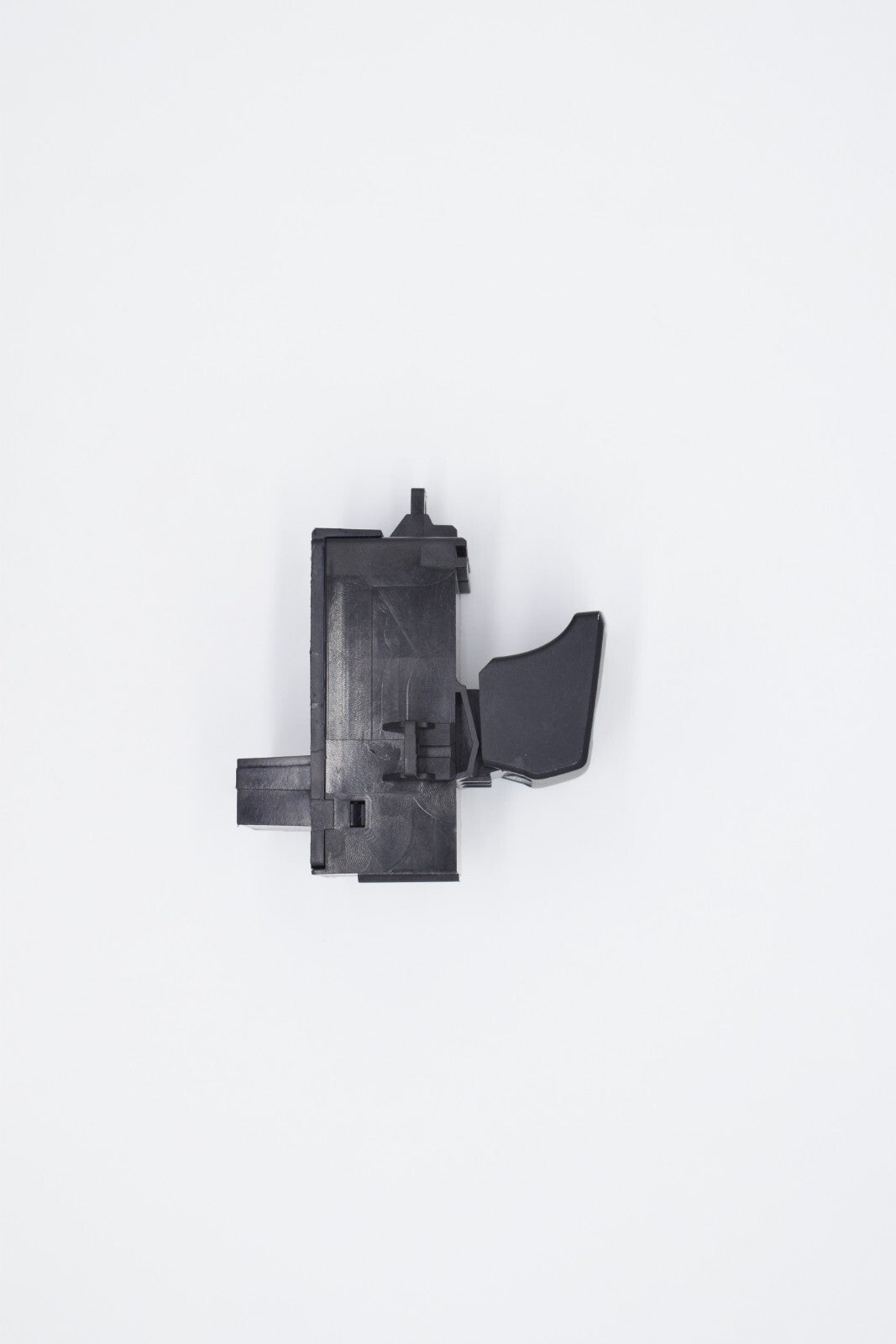 I01 i3 Parking Brake Switch 6822521 987868 9384998- n