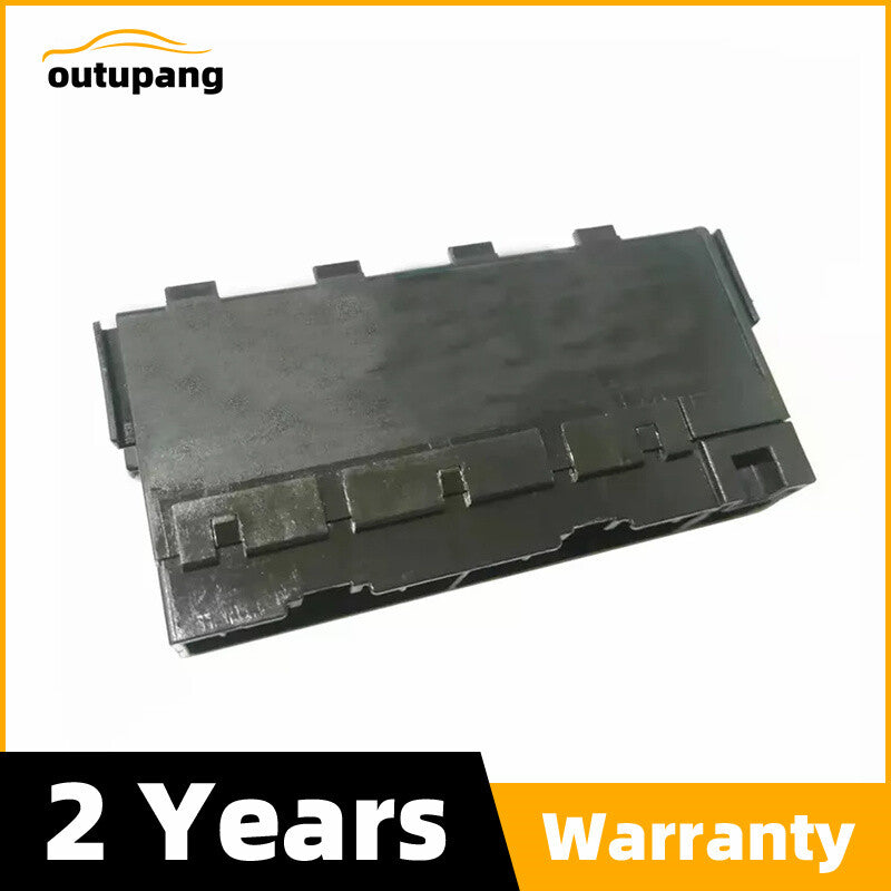 82641-47020 Relay Integration Suitable for 2007, 2008, 2009, and 2010 for Toyota Yaris