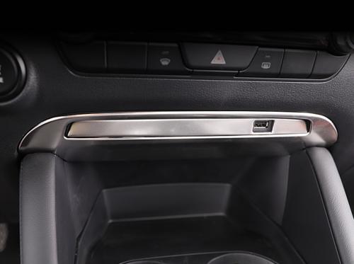 Fit for Mazda 3 Axela 20-2021 Silver Steel Central Console USB Socket Panel Trim