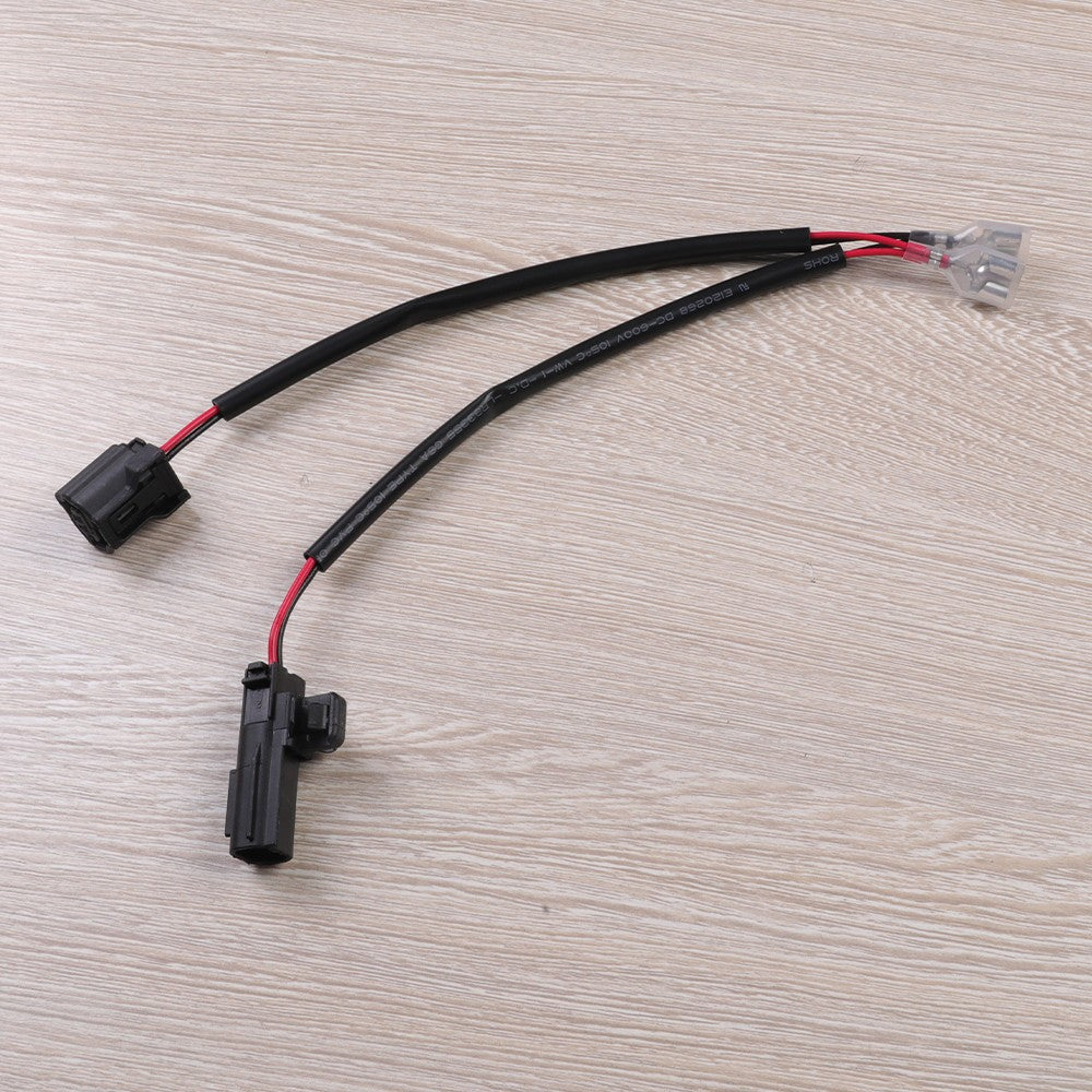 2 Pins 12V Power Outlet Connector Adapter Cable for YAMAHA MT-07 2025 MT 07 MT07 Q
