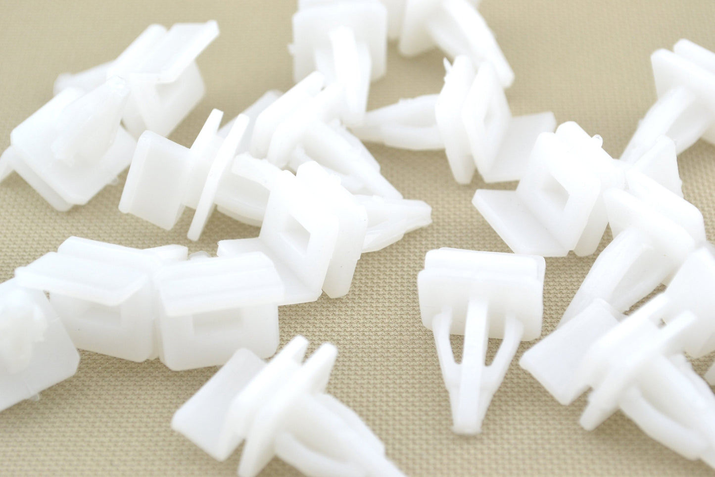 10x Side Skirt Sill Seal Panel Mounting Trim Clips for Honda Accord for Civic CR-V