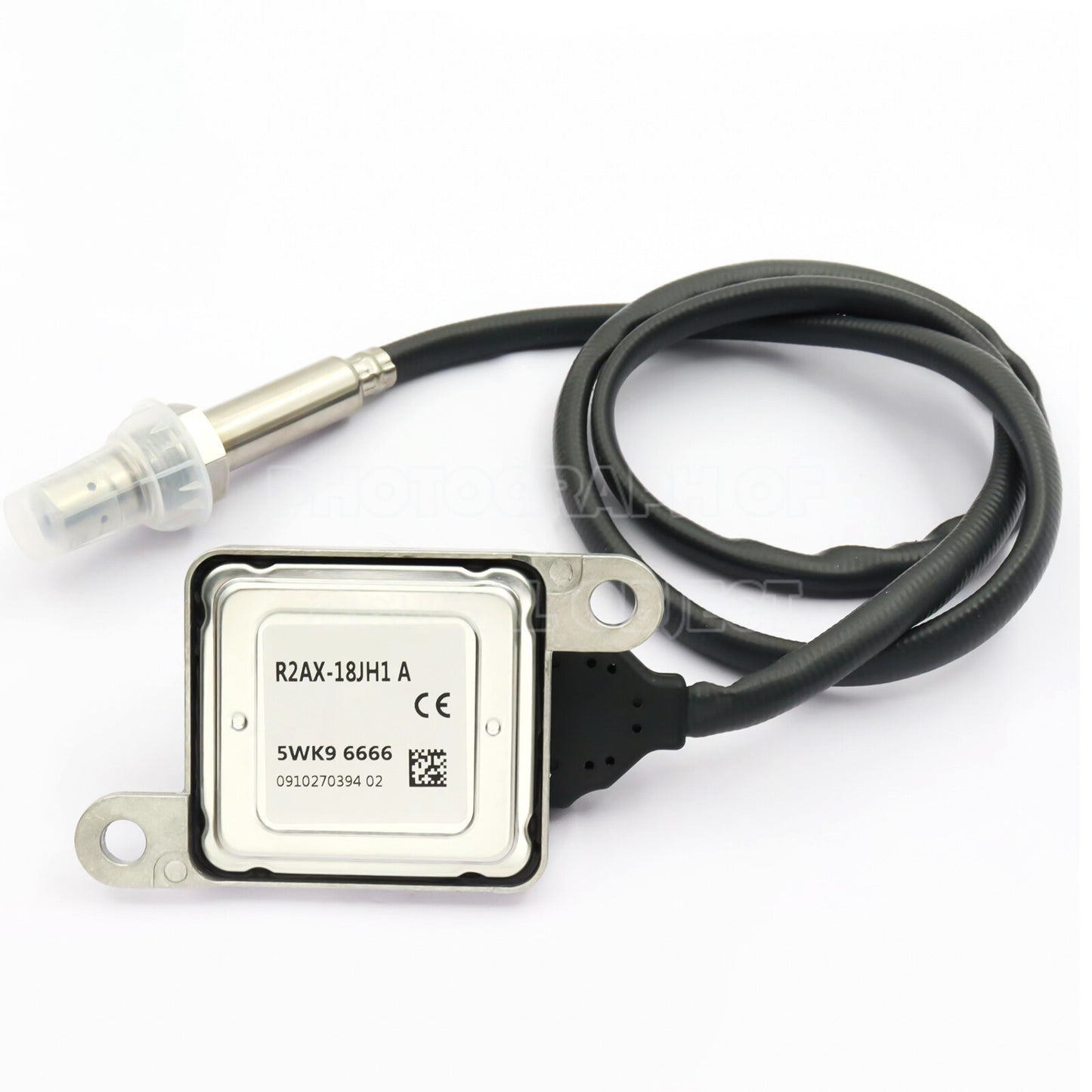 Nitrogen oxide (NOx) sensor 5WK96666 R2AX-18-JH1A is suitable for Mazda CX-7 2.2L diesel. Q