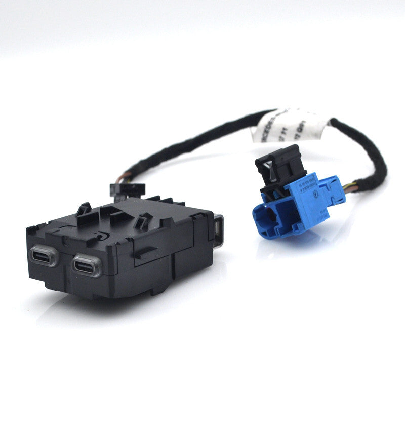 Dual Usb Type-C Charger socket led for Mercedes vito viano W447 v class 2014 up v
