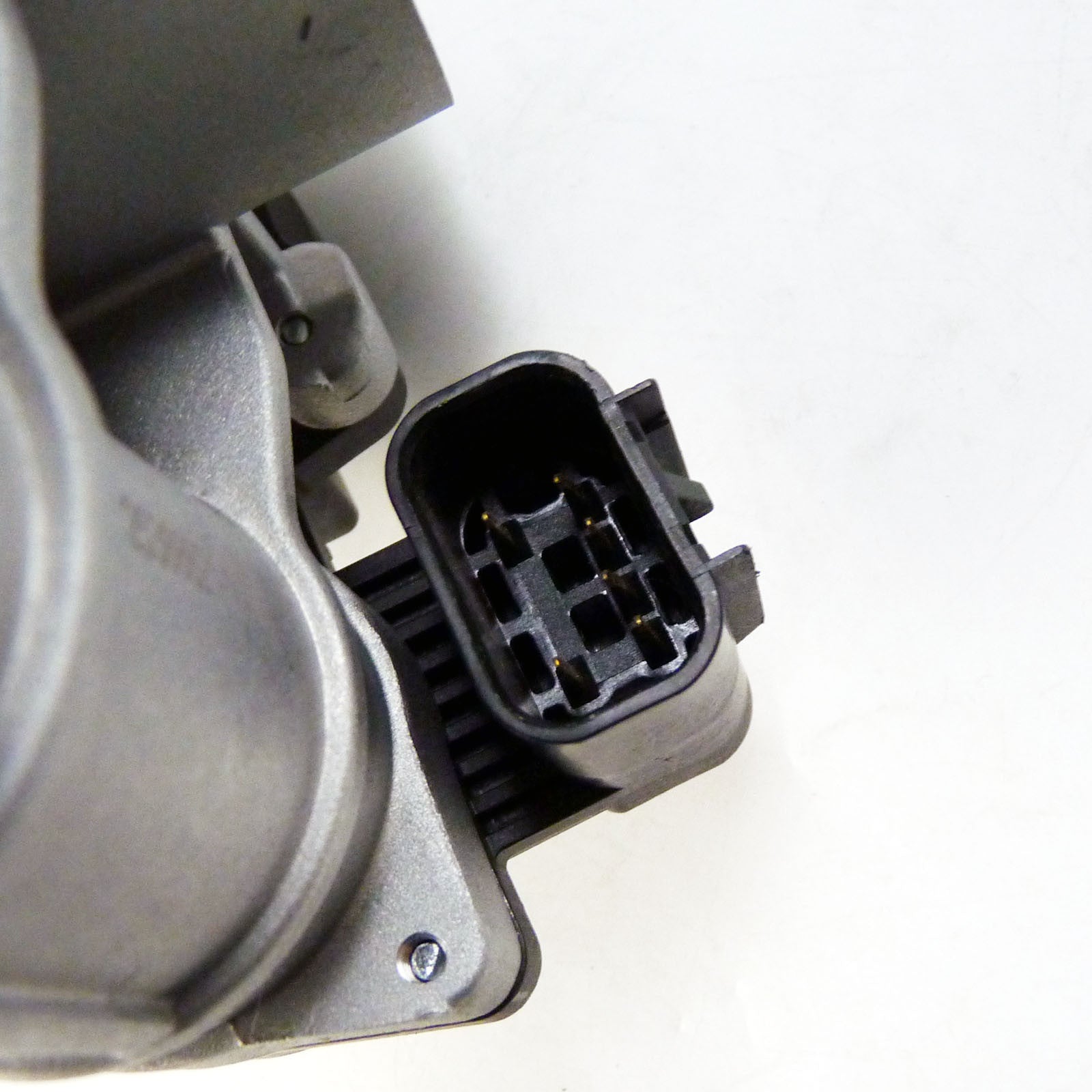 96417730 25368821 For 06-08 for SUZUKI FORENZA RENO 2.0L THROTTLE BODY COMPLETE