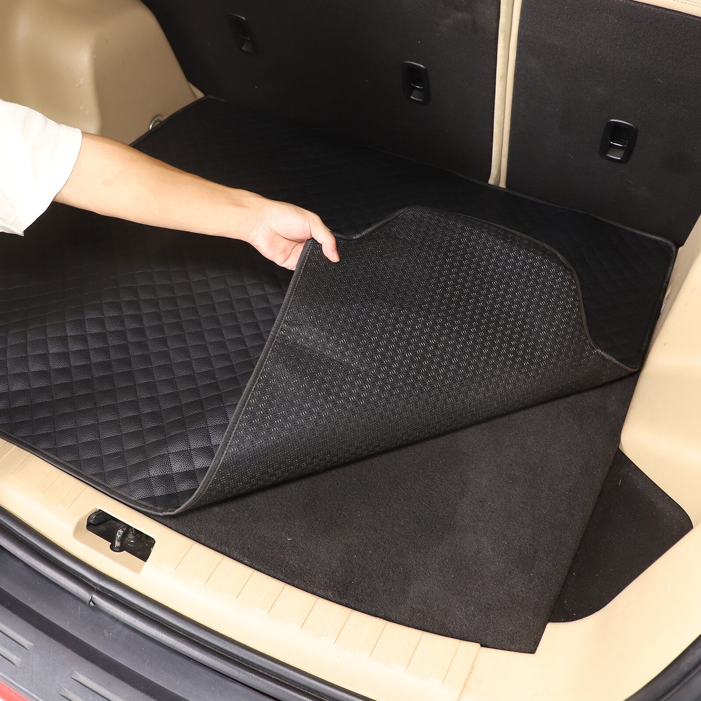 Suitable for Land Rover Freelander 2 2007-2019 rear cargo tray guide liner/cargo mat flooring. Q